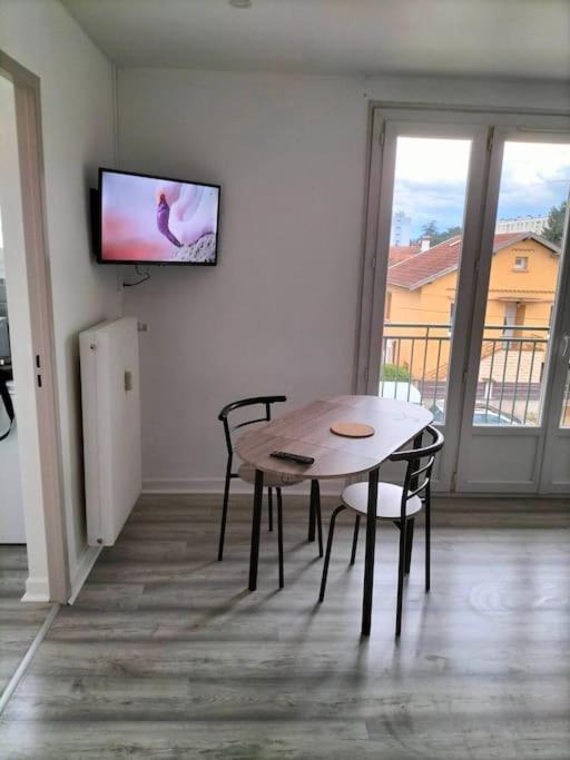 Avec Balcon Et Parking Prive * Roanne